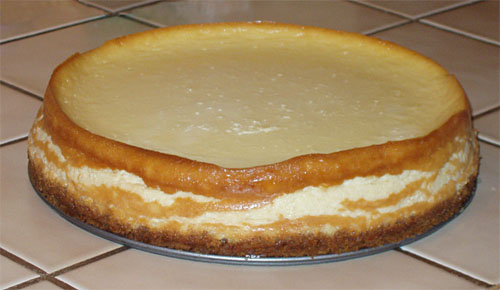 Plain cheesecake with only bottom crust